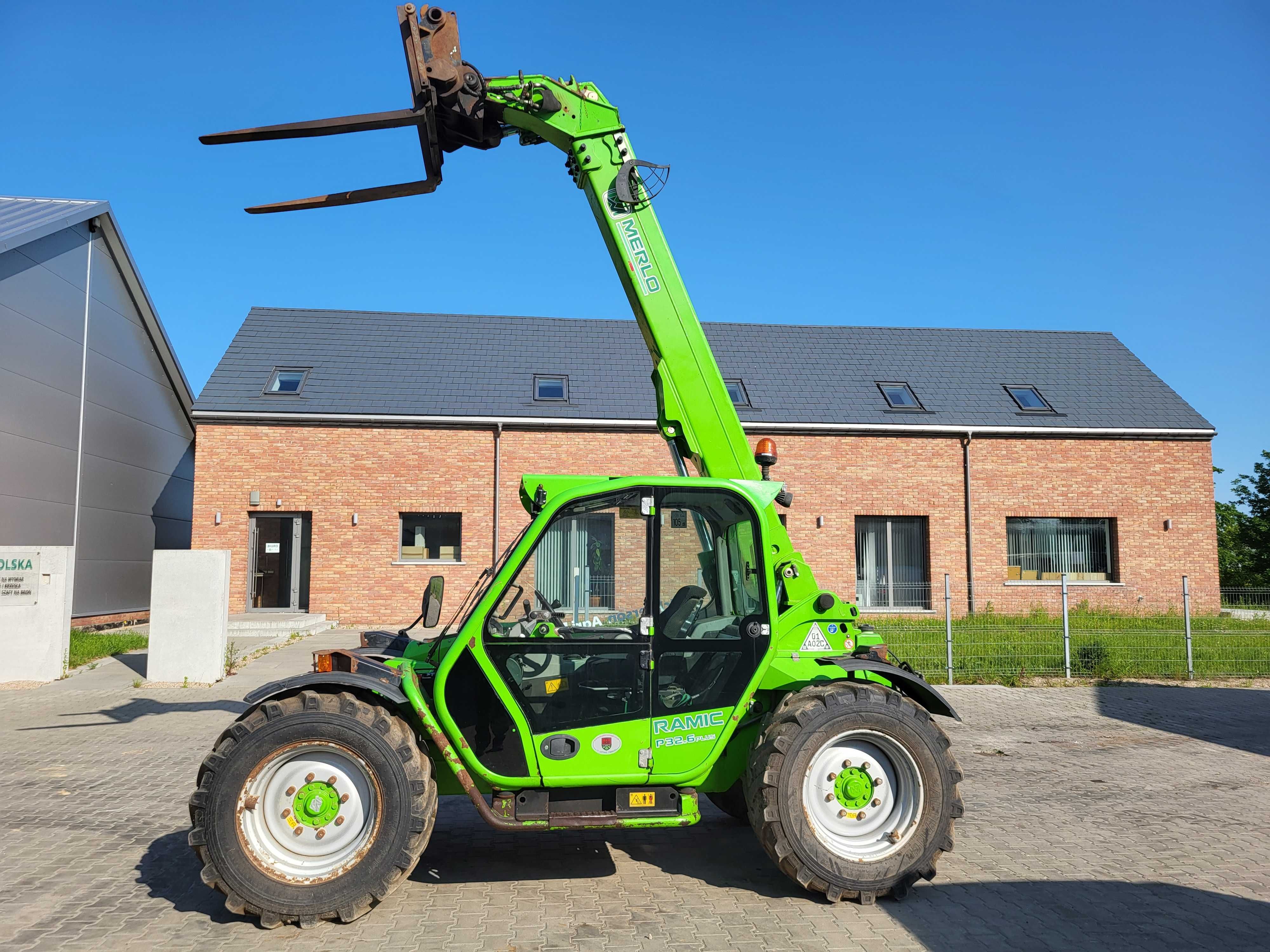 Koparka teleskopowa Merlo P32.6 Plus z 2016