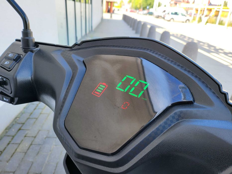 Skuter Elektryczny Blinc Alfa 2000 W 50 km/h 2024 rok, Raty, Dostawa