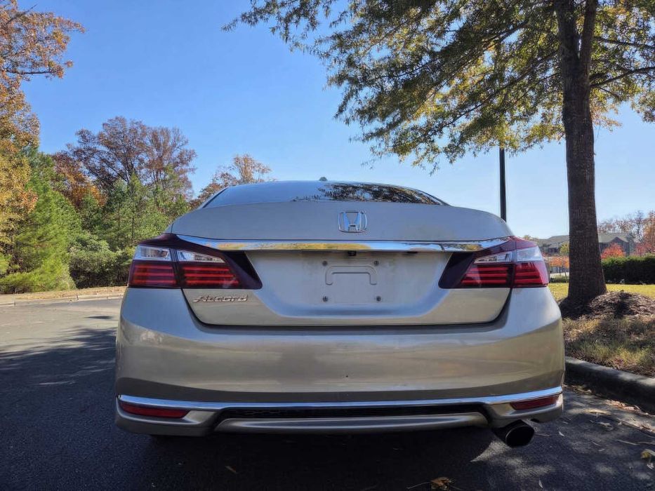 Honda Accord EX      2016