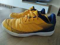 Buty halowe Kipsta r.37