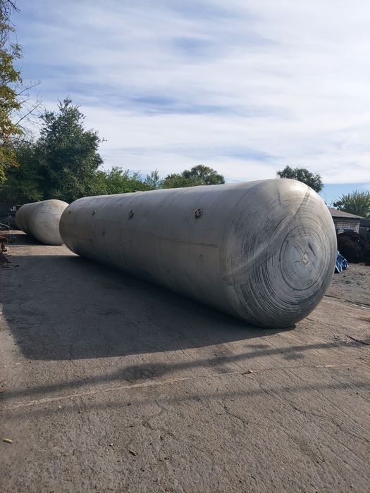 Продам емкость (бочку) алюминевую.40 кубов