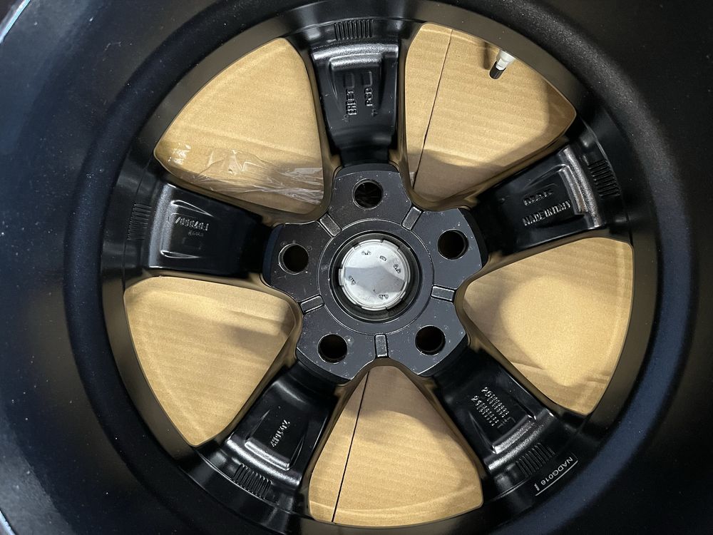 Alufelgi 16 Toyota Yaris Cross Auris Corolla Camry 5x114,3 Nowe Felgi