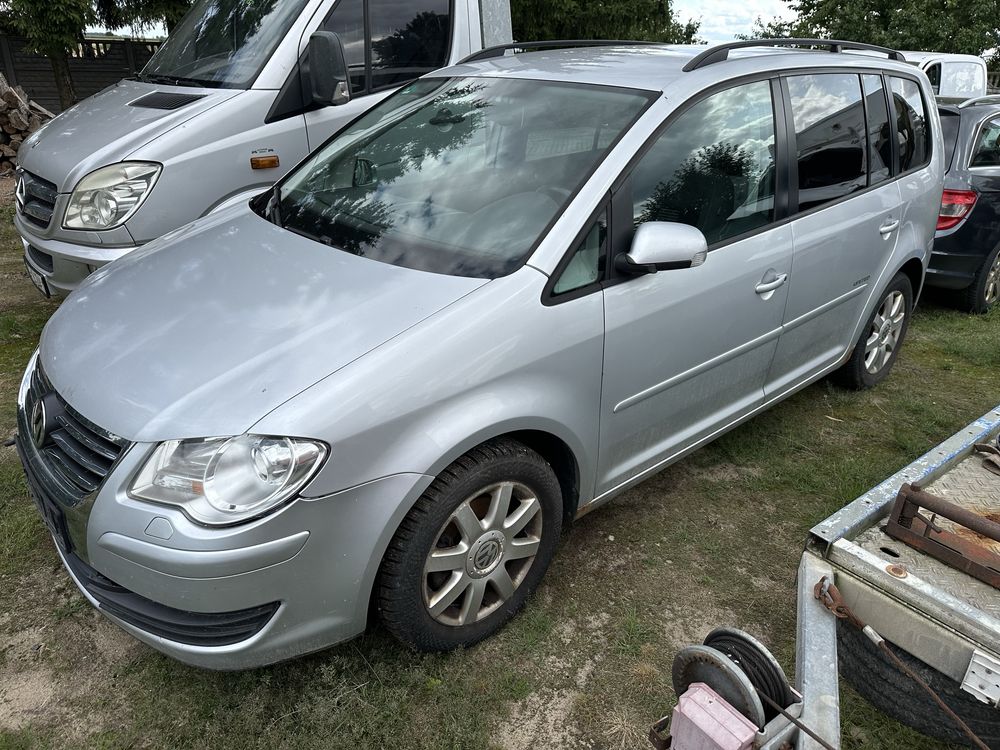 Volkswagen Touran 1.9 TDI BLS DSG 105KM Niemcy