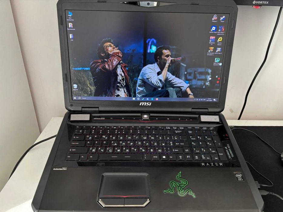 Игровой ноутбук MSI GT70 2PE Dominator Pro