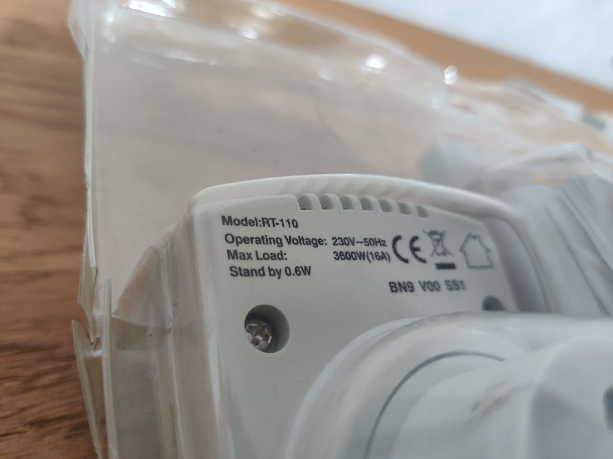 Miernik energii elektrycznej bezprzewodowy z dwoma nadajnikami 230V
