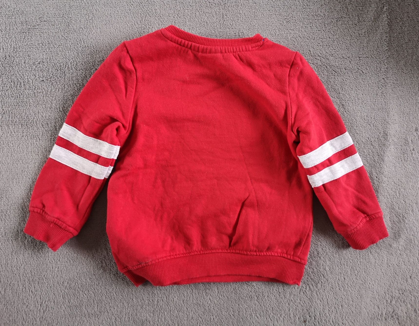 Czerwona bluza z Mickey i Pluto, rozmiar 80
