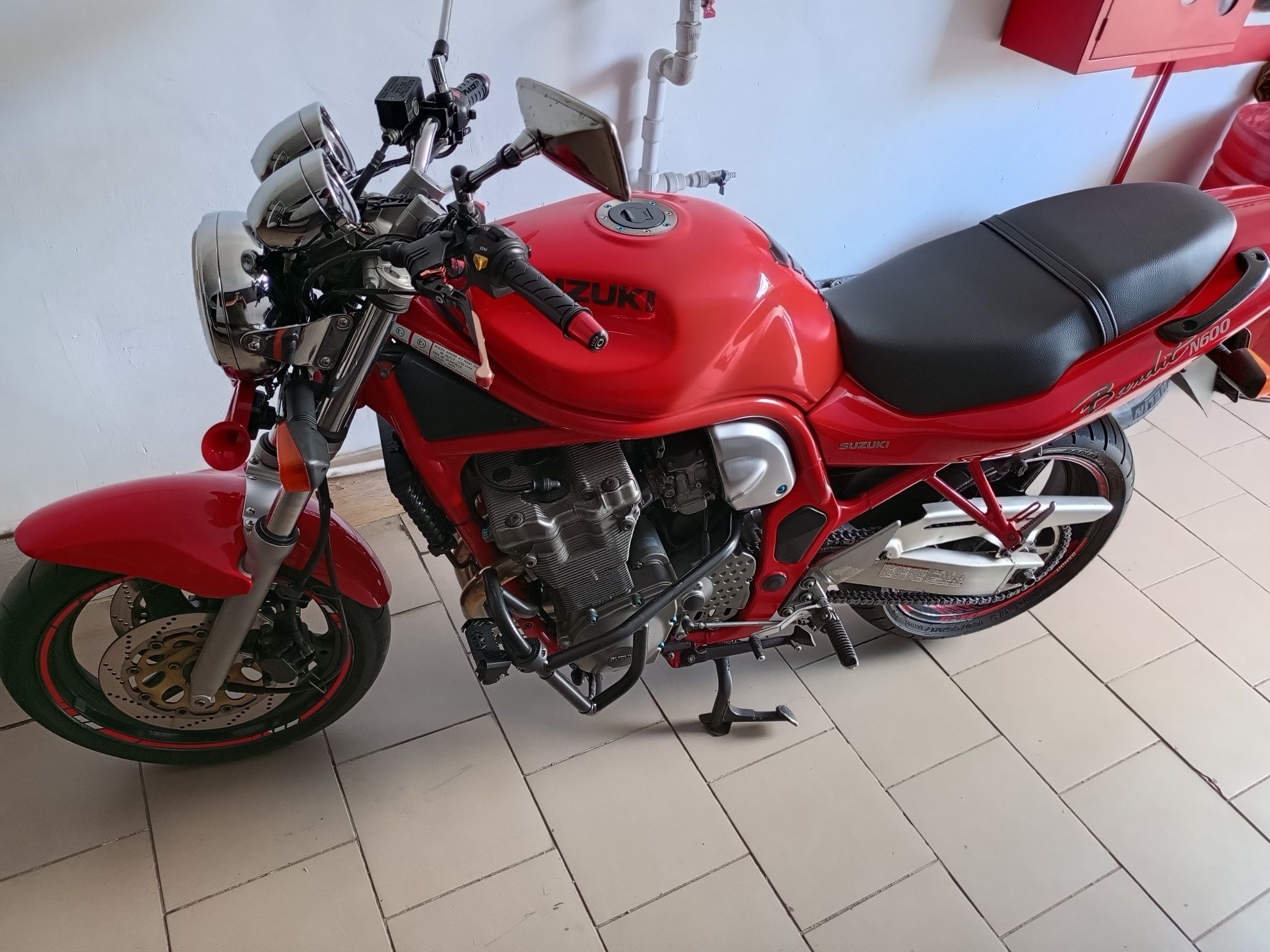 Продам сузуки бандит gsf600