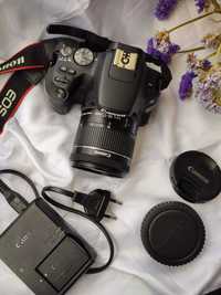 Máquina Fotográdica- Canon EOS 200D