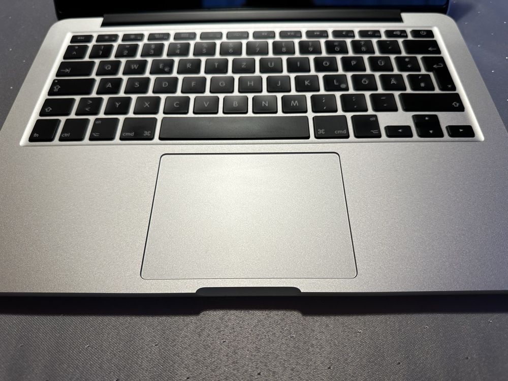 MacBook Pro 13 - w idealnym stanie