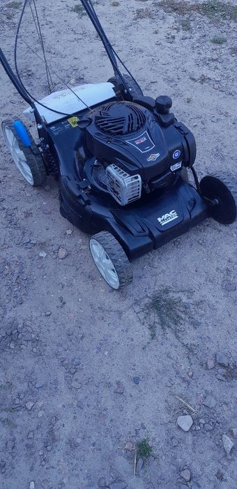 Kosiarka spalinowa z koszem