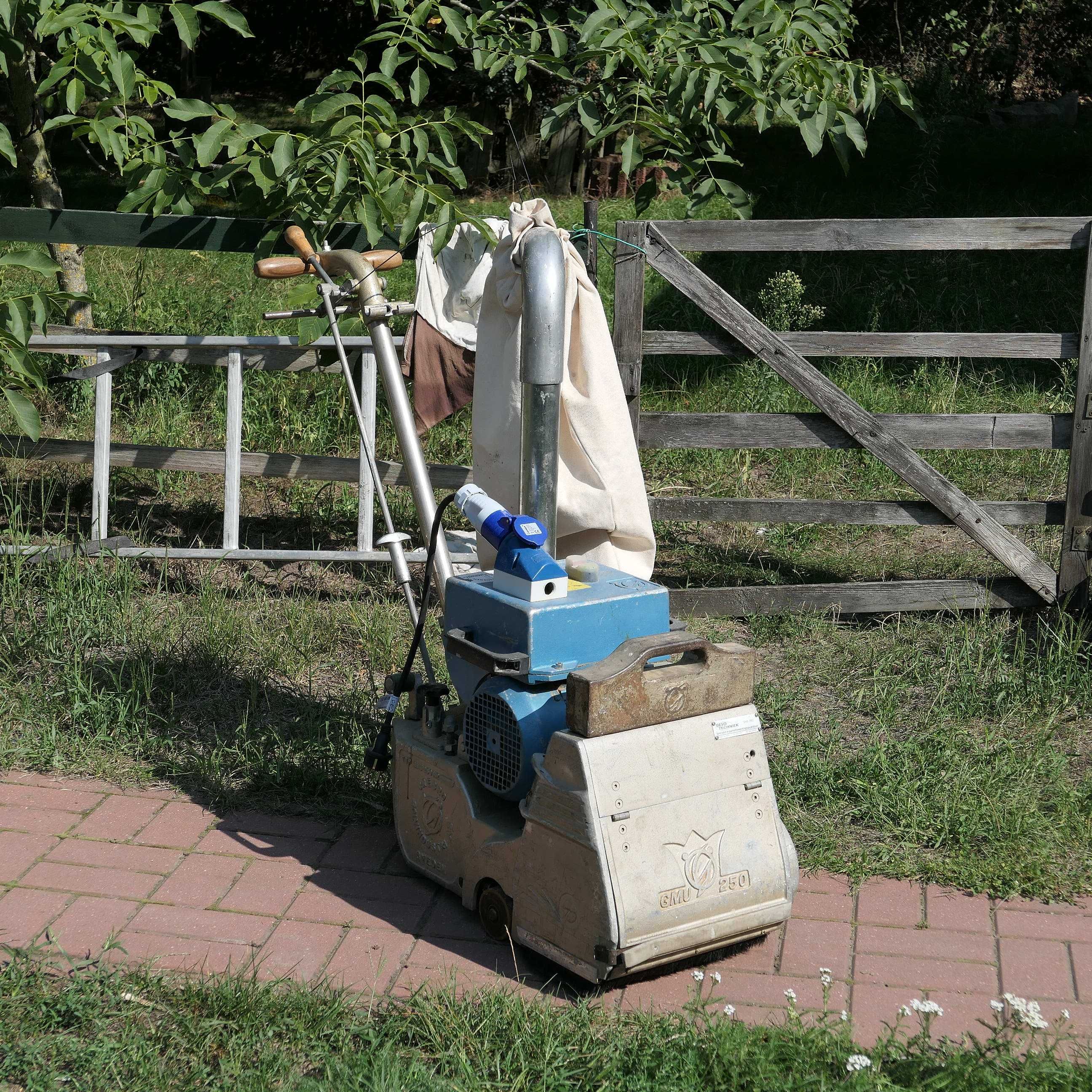 cykliniarka bona orebro stan techniczny dobry