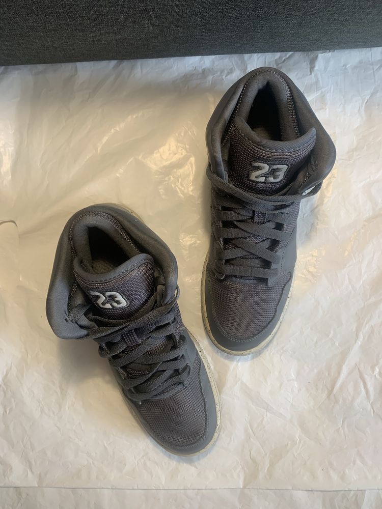 Кроссовки Nike Jordan 1 Flight 4 ИДЕАЛ 24,5 см