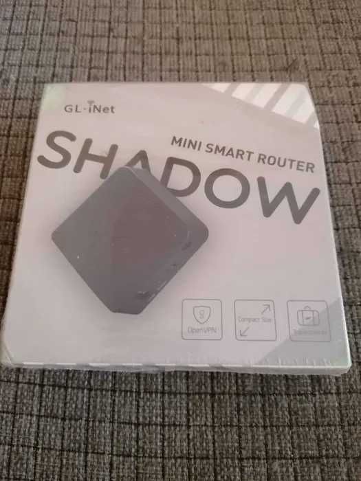 SHADOW GL-AR300M16-Ext mini router open wrt LINUX