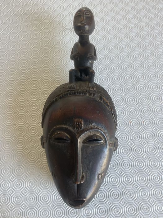 Máscara africana antiga
