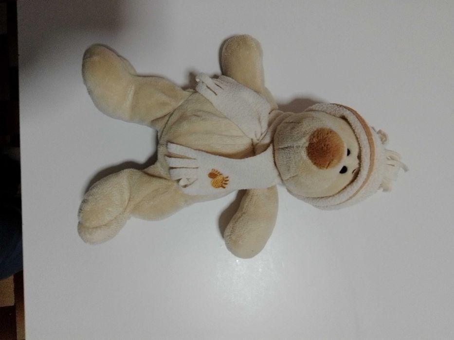 3 bonecos de peluche (Cão, Macaco e Tartaruga)