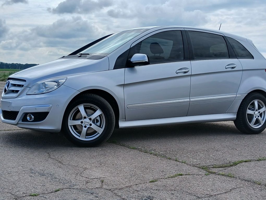 Mercedes W245 B200 CDI 2009p