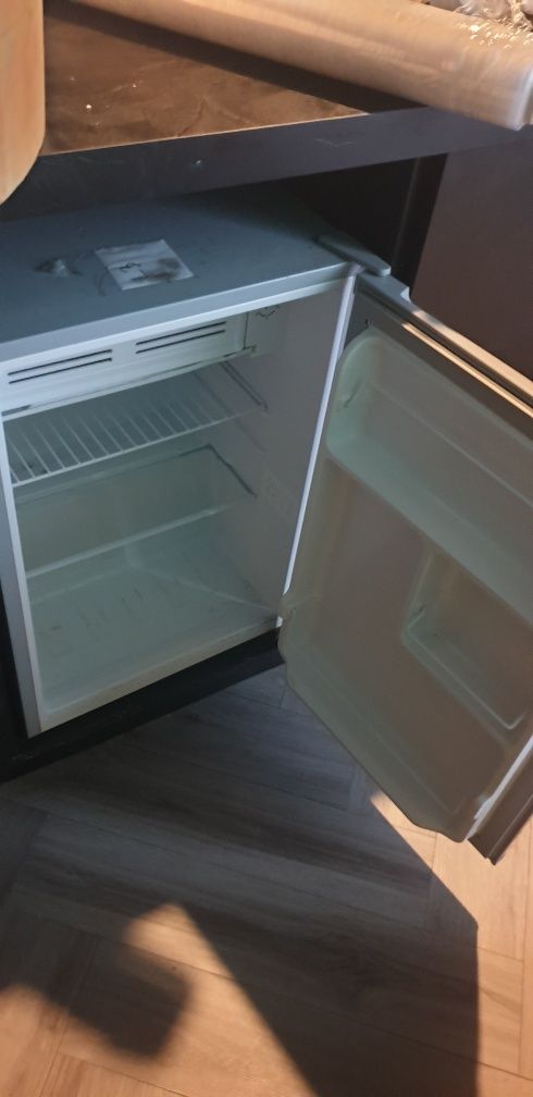 Lodówka jednodrzwiowa Klarstein 70l