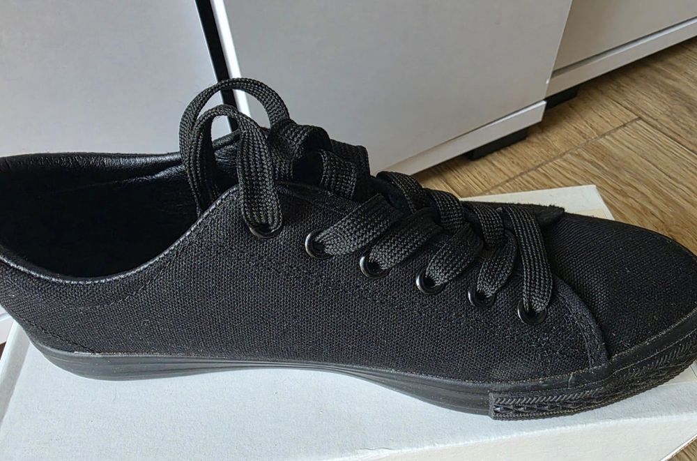 Trampki damskie czarne