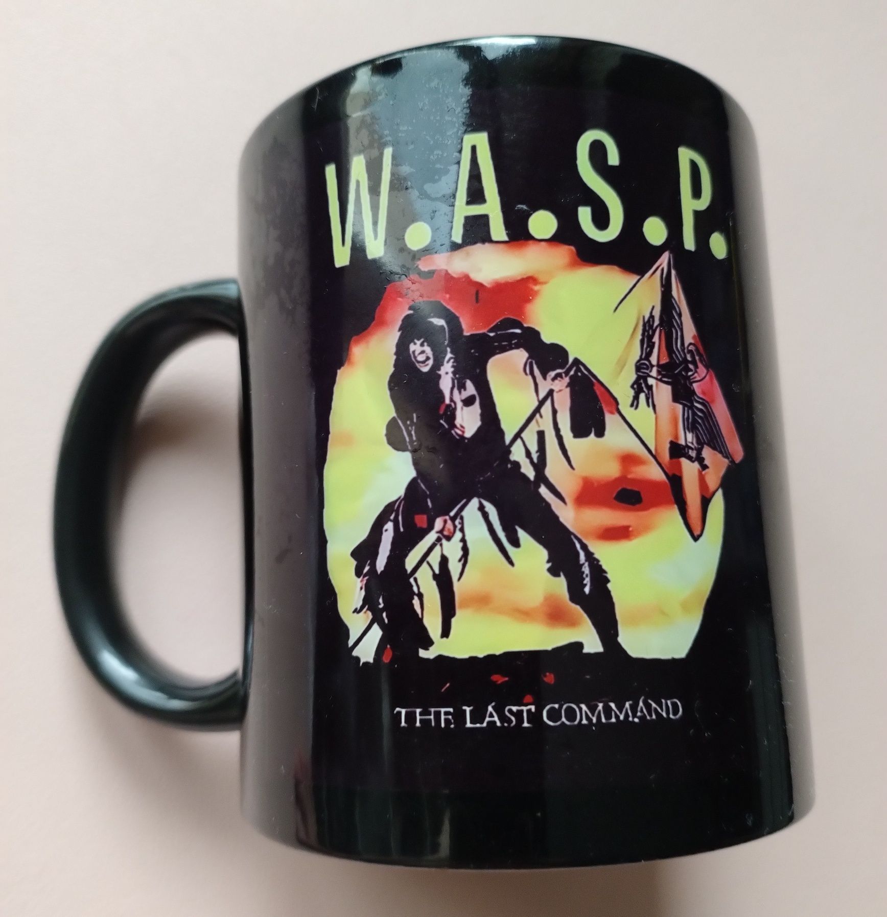 WASP kubek z grafiką The Last Command