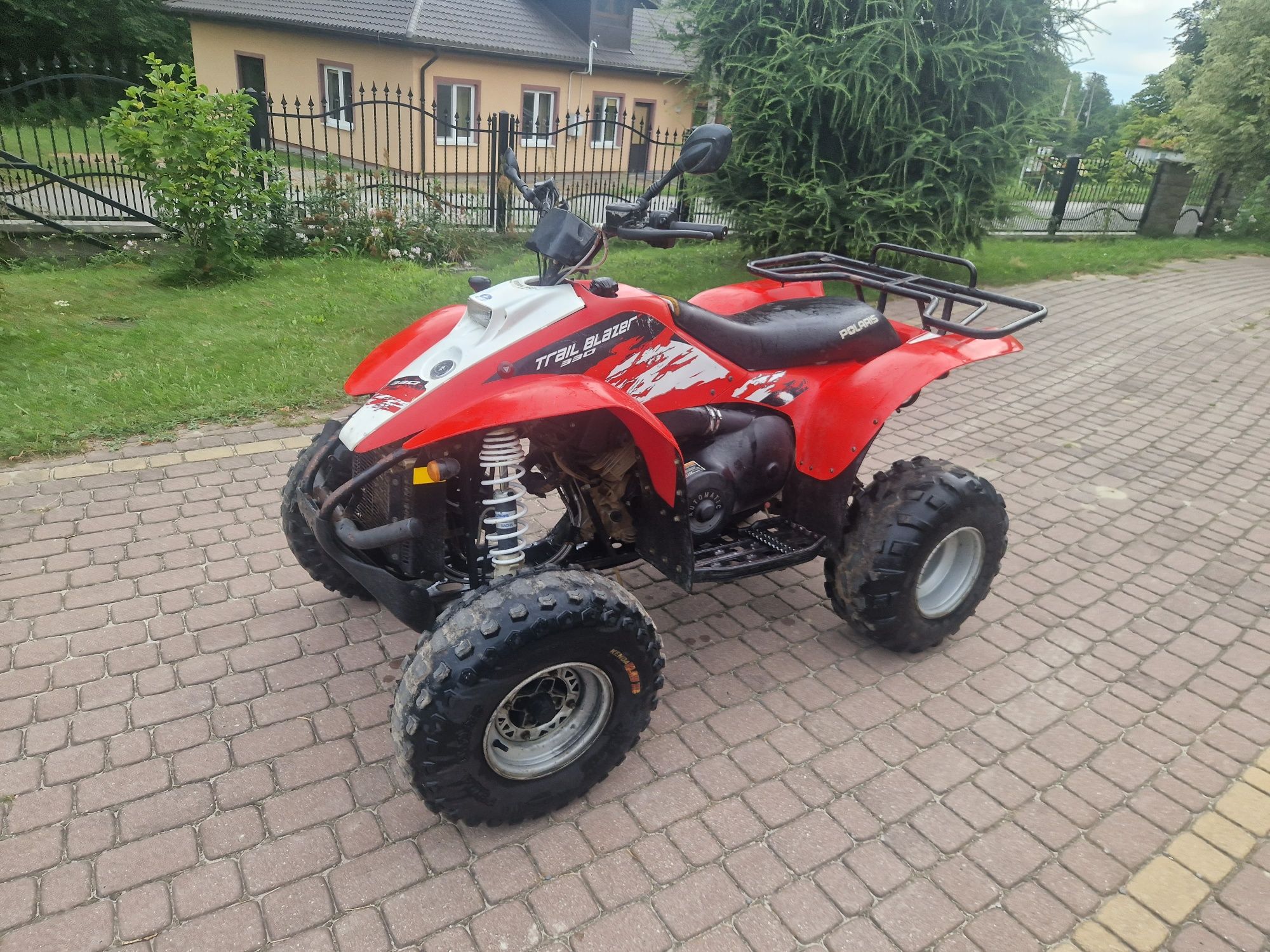 Quad Polaris trail blazer 330