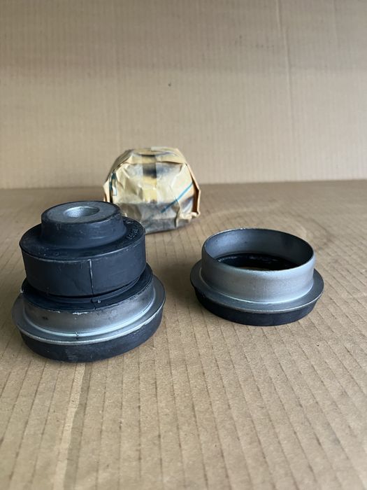 Tuleja 16x70/85x68 Tuleja kabiny MAN