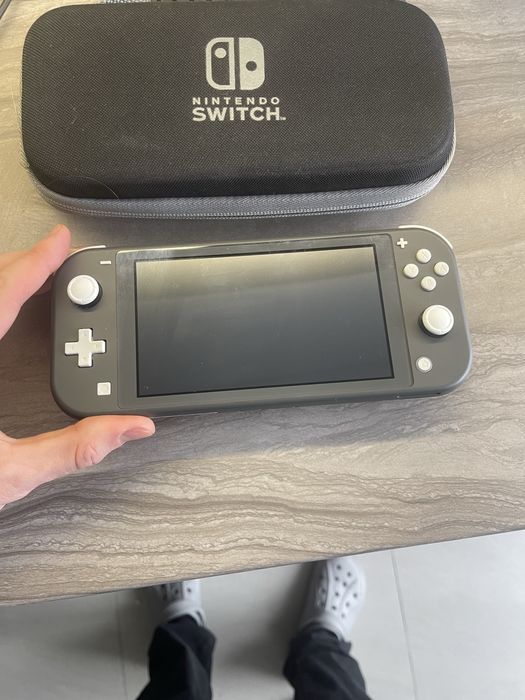Nintendo switch lite  з іграми