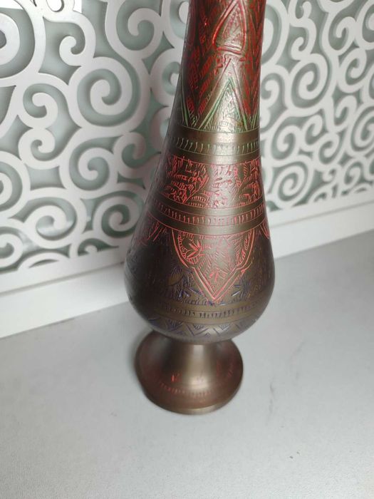 Продам вазу индийские мотивы