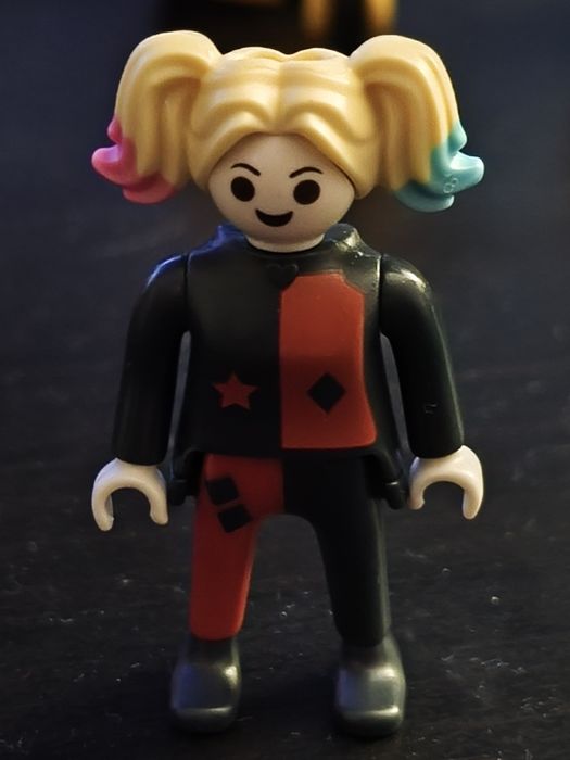 2€ cada figura Kinder surpresa Playmobil