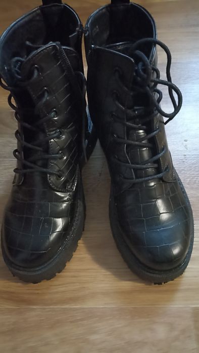 Черевики жіночі, сезон весна-осінь