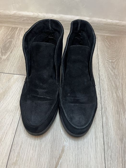 Замшеві черевики-чукка