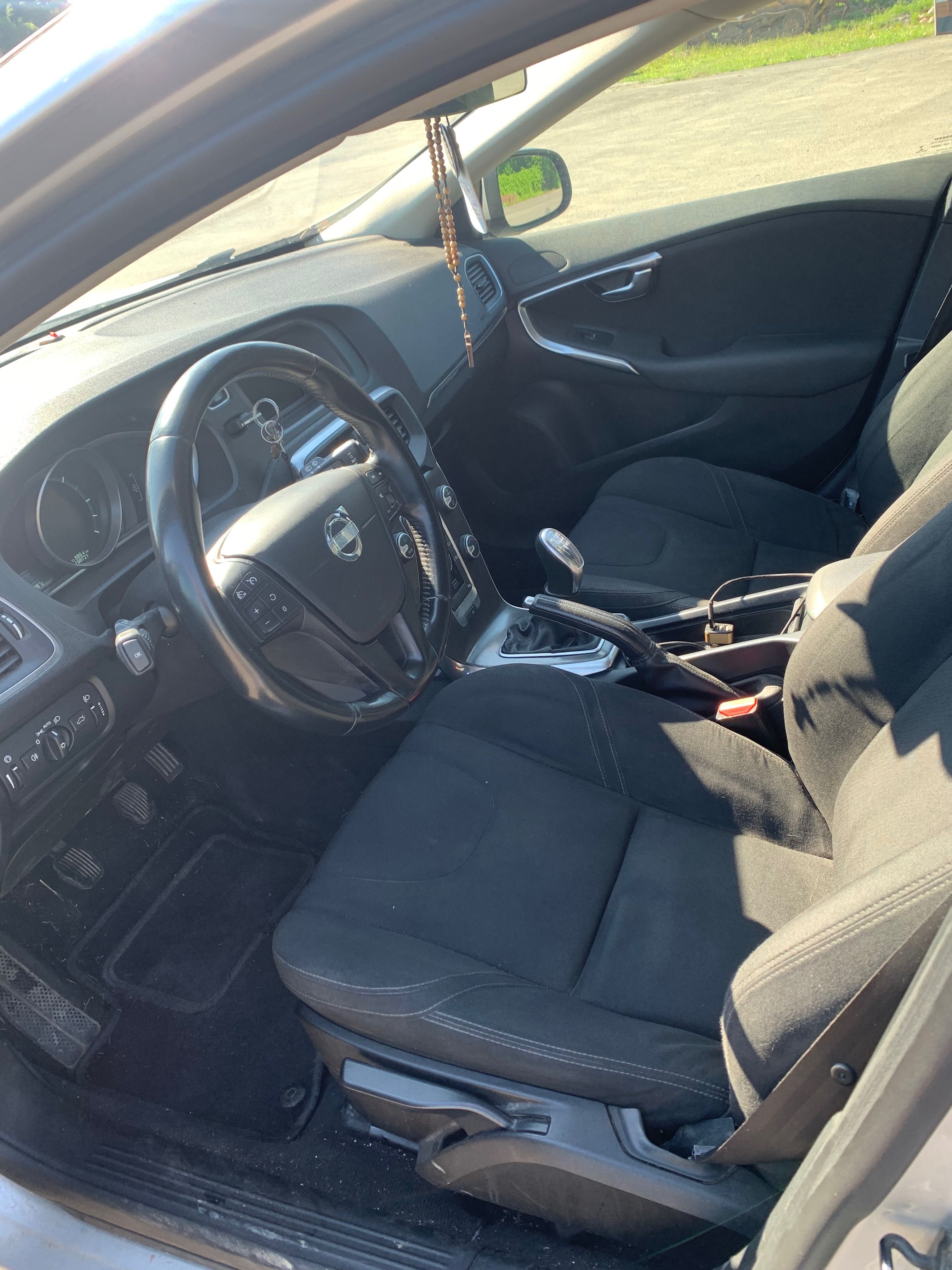 Sprzedam Volvo v40 d2