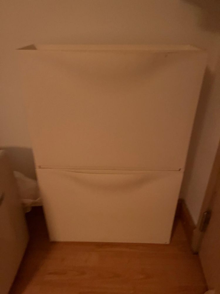 Sapateiras ikea bom estado