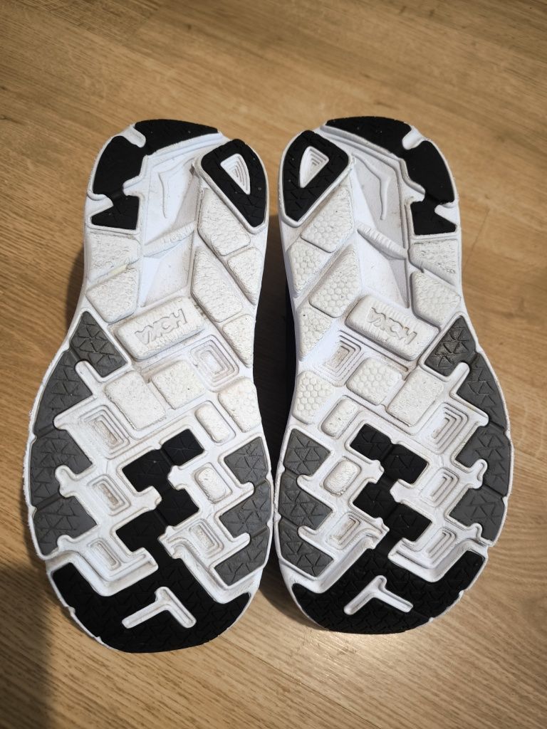Hoka One Klifton 5