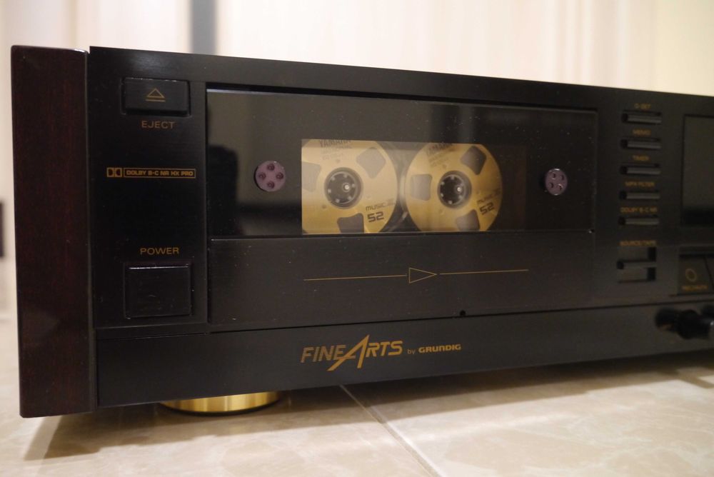 Касетна дека Grundig CT-905 Fine Arts.
