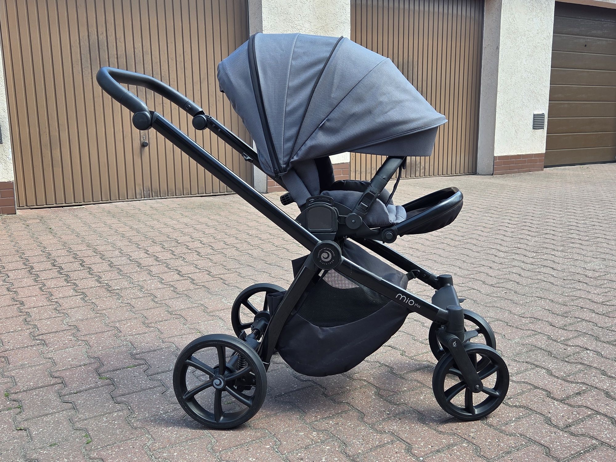 Wózek Tutis Mio Plus 2w1