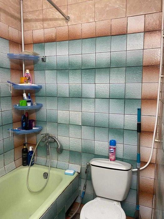 Продам  житловий будинок вул.Святославська м.Вишгород без комісії