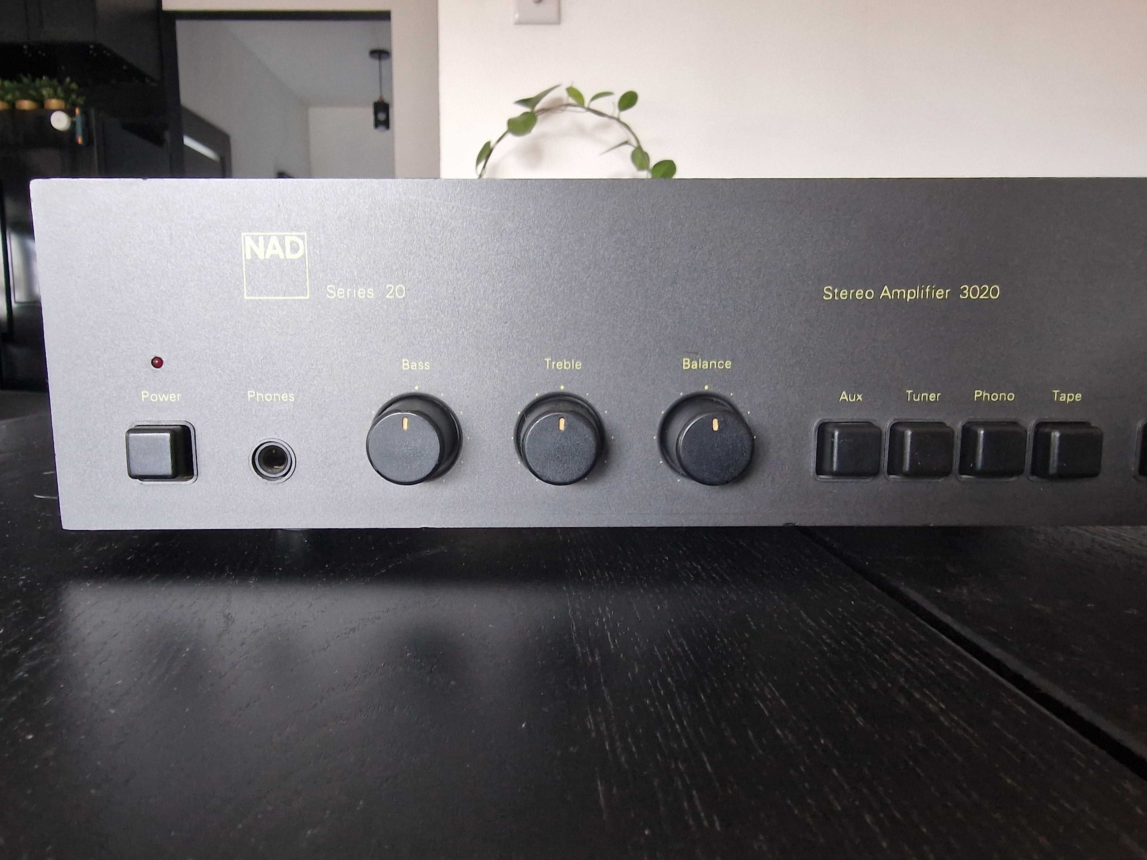 NAD 3020 pierwszy model kultowy