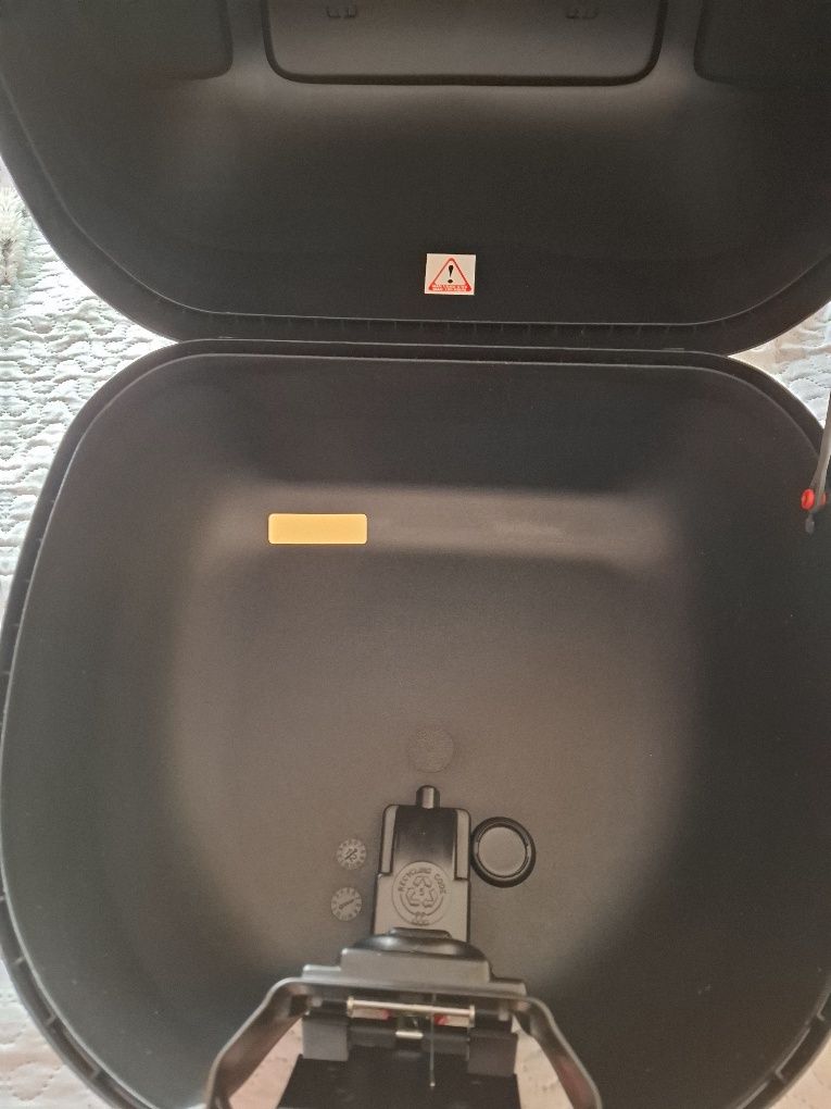 Vendo Top case givi