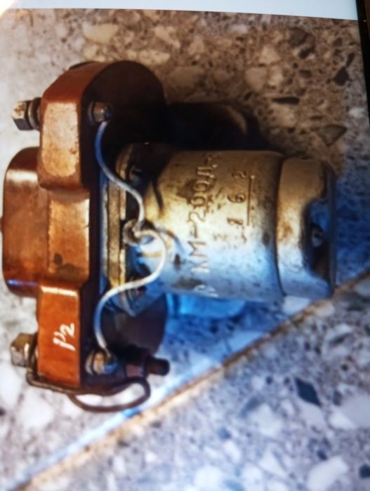 Контактор КМ-200 д-в