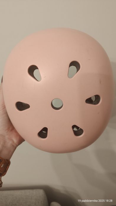 Kask rowerowy/ deskorolka/ wrotki