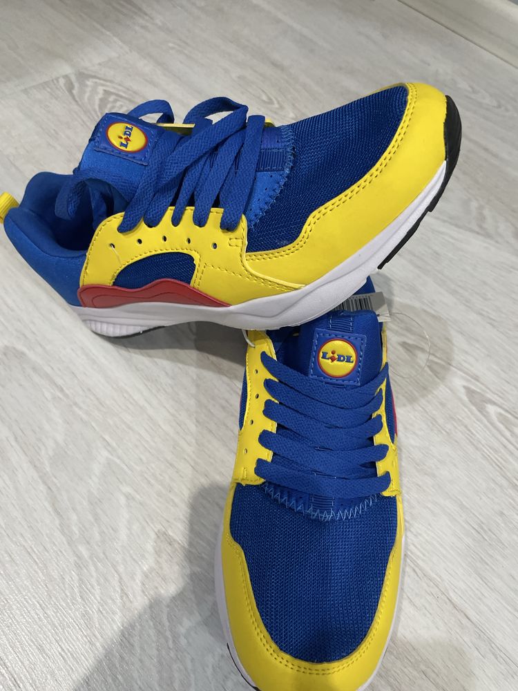 Кросівки LiDL розмір 38,5