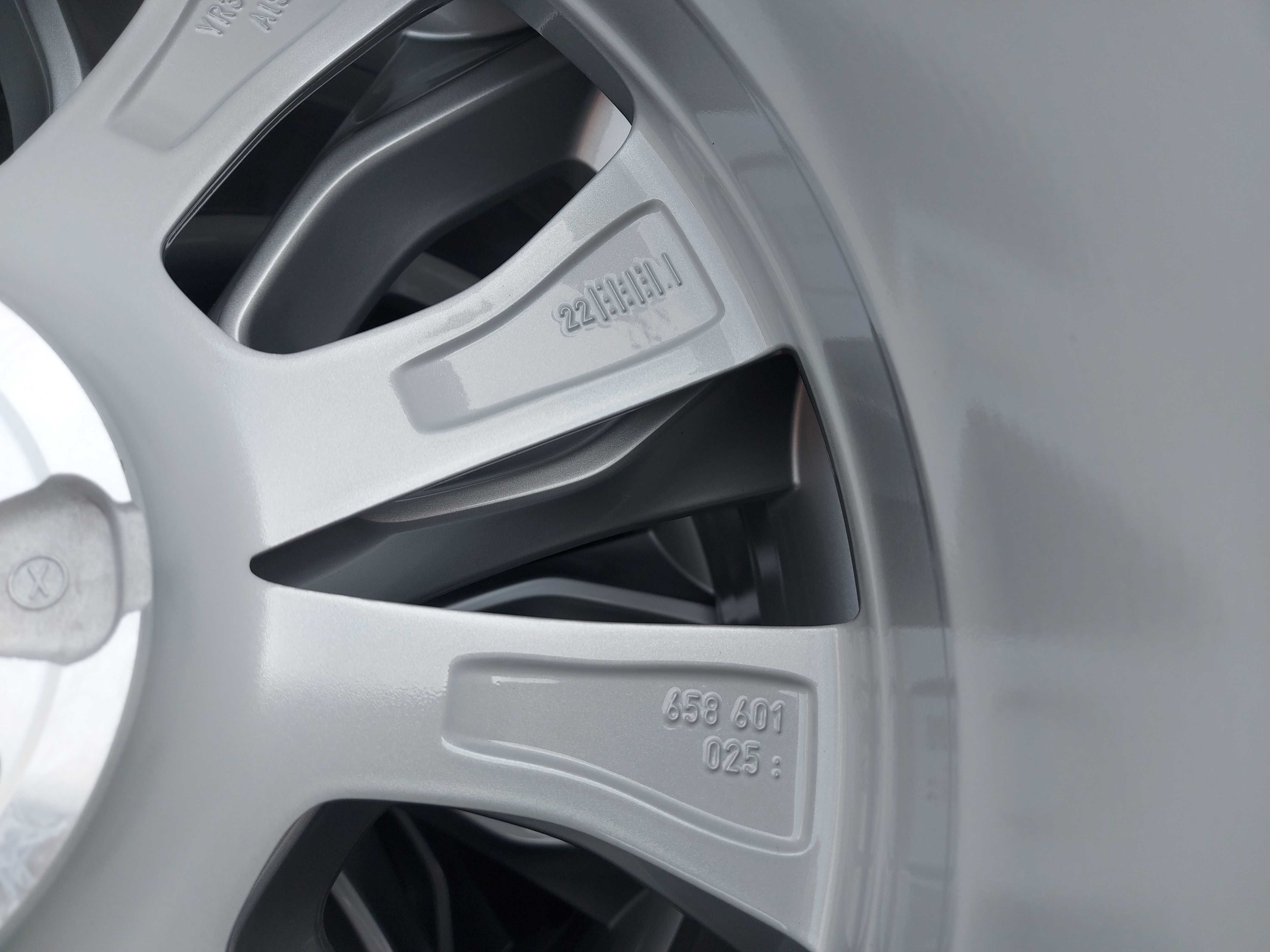 Felgi 18x7J_ Et39_5x100 Skoda Scala Kamiq Fabia Vw T-Cross Seat Arona