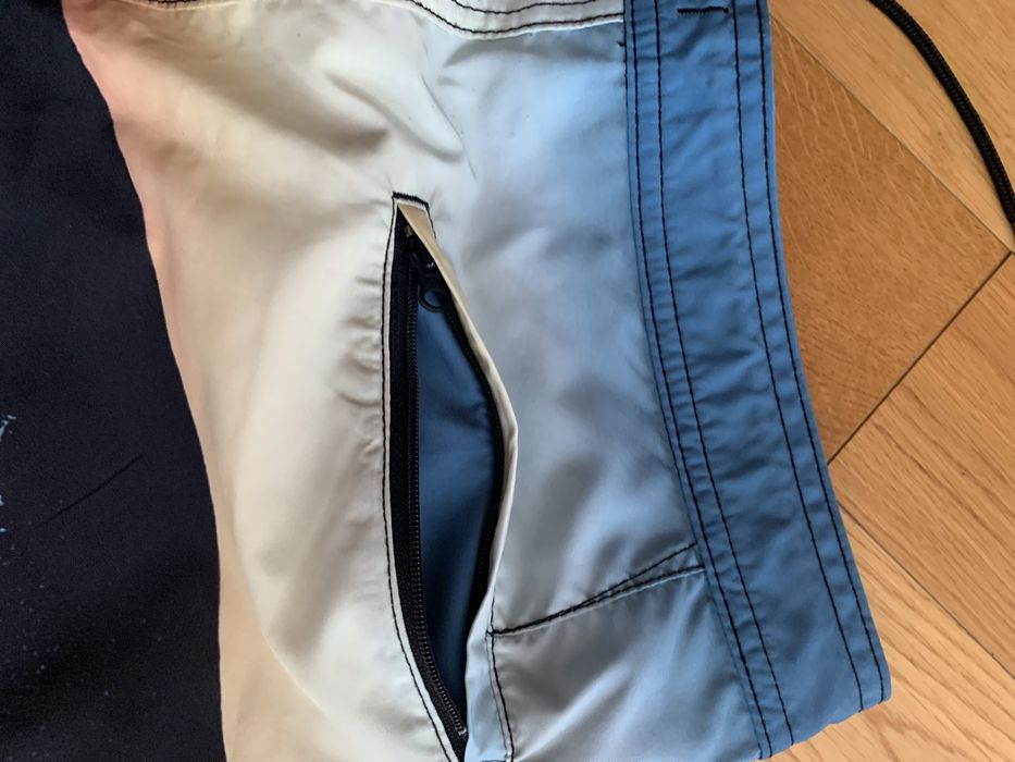 Spodenki kąpielowe firmy H&M