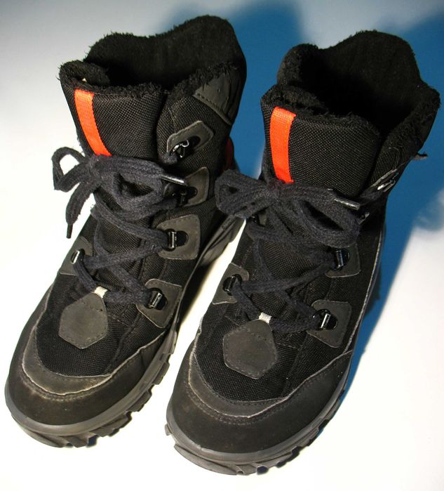 Buty jesienno-zimowe, trekkingowe Quechua - Decathlon. Rozmiar 34.