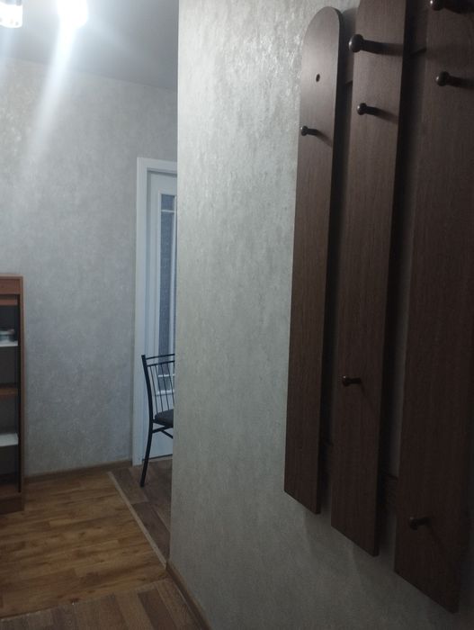 Сдам однокомнатную квартиру Космонавтов/ Генерала Петрова!