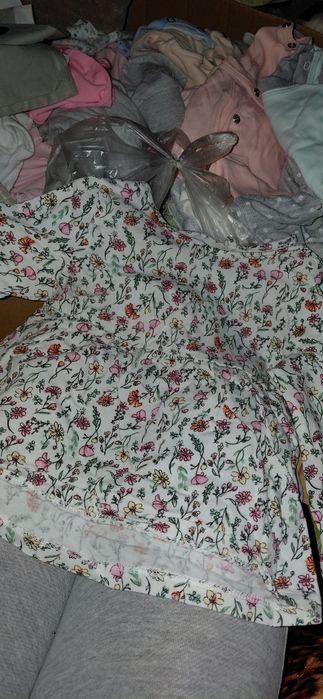 Paka ubranek dla dziewczynki