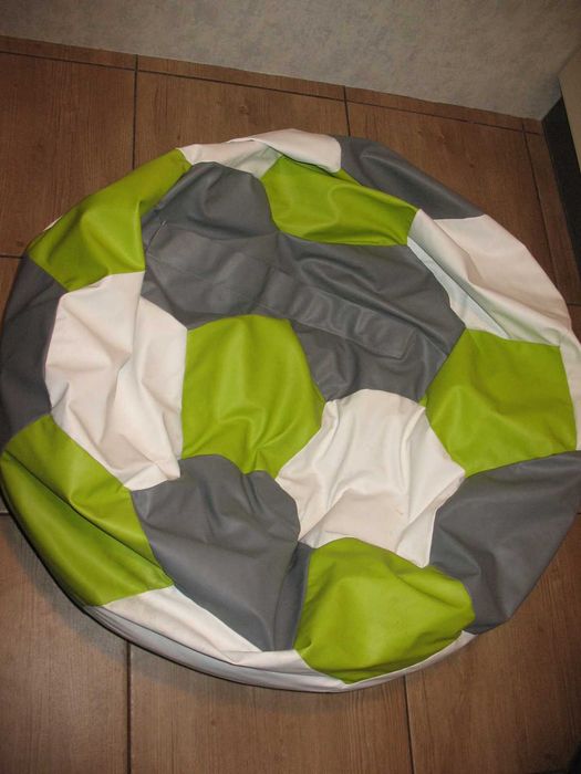 Pufa siedzisko poduszka worek piłka nożna