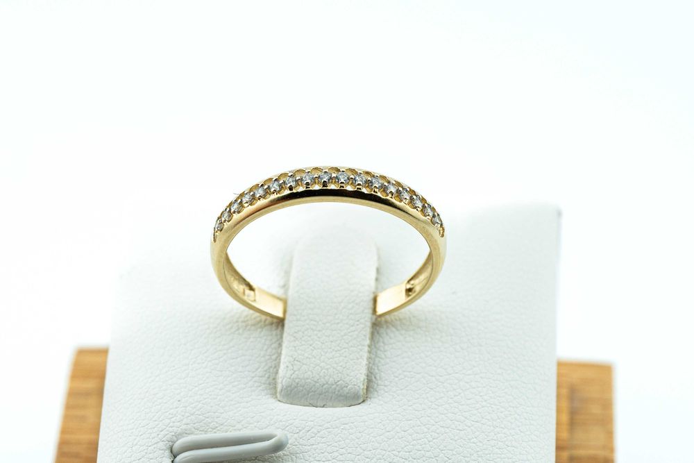 ZB546 cudowny złoty pierścionek obrączka z drobnymi cyrkoniami pr 333