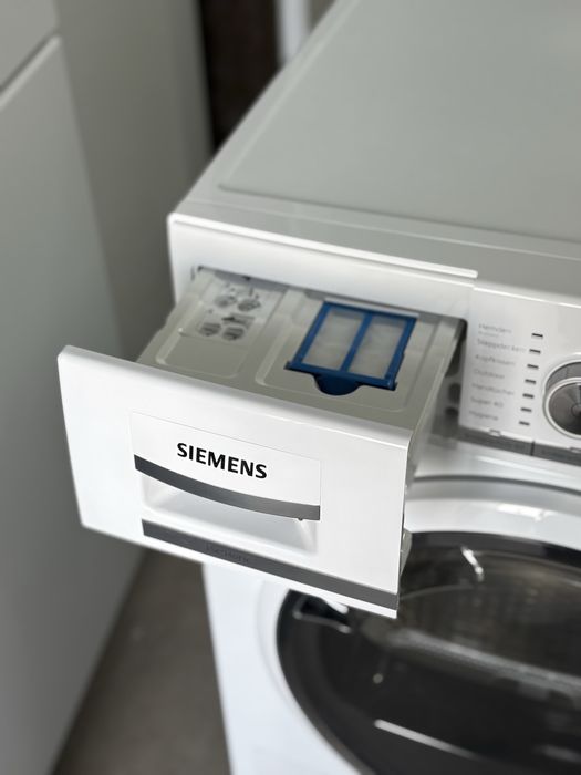 Сушильна машина Siemens WT47W5S1/01 iQ700 Heat Pump, 9 кг