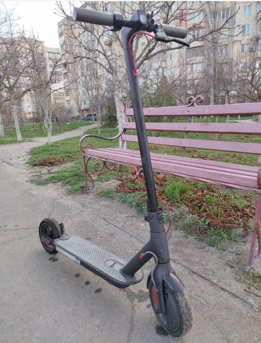 Продам самокат Xiaomi